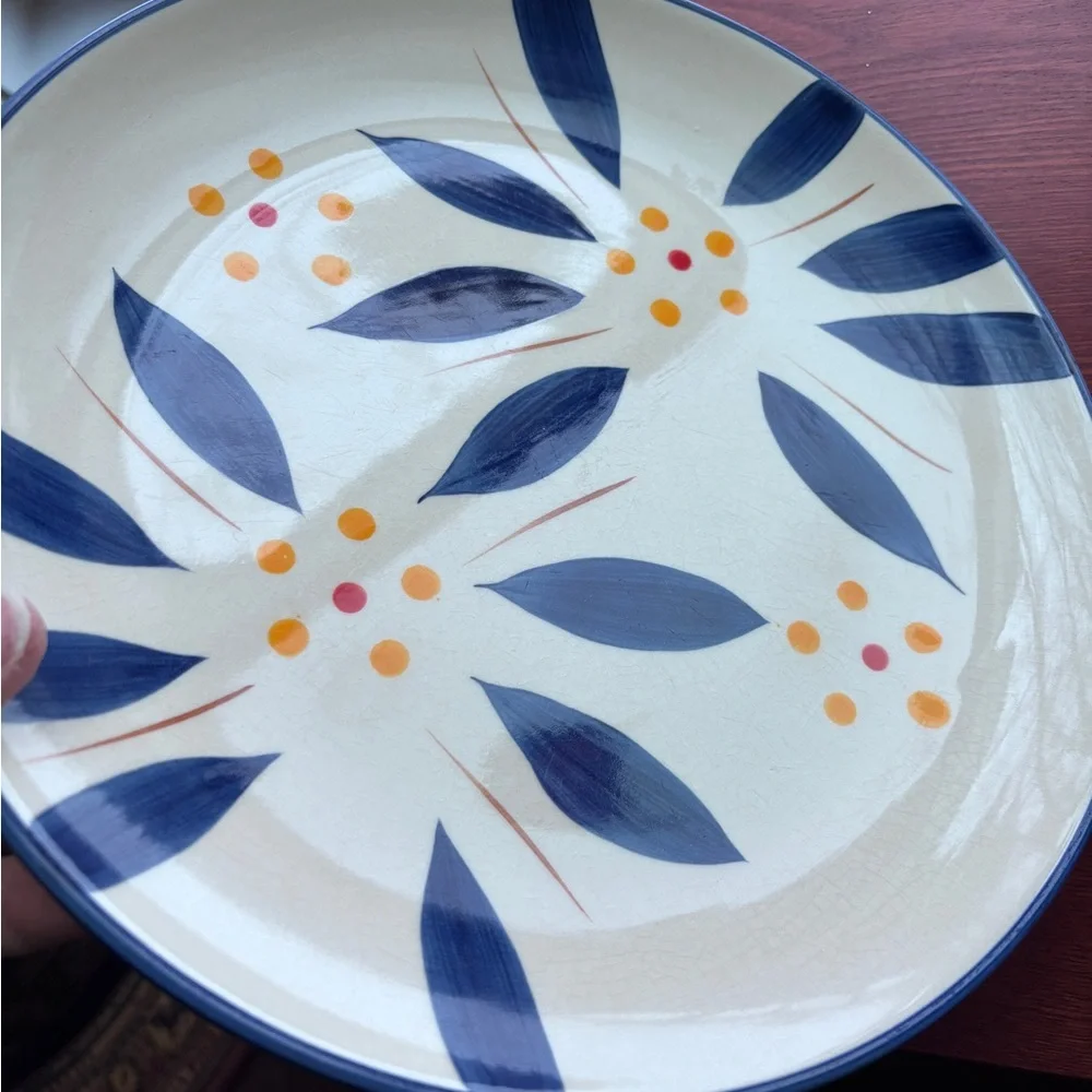 Old World Plates TempTations by Tara Blue Set of four Vintage